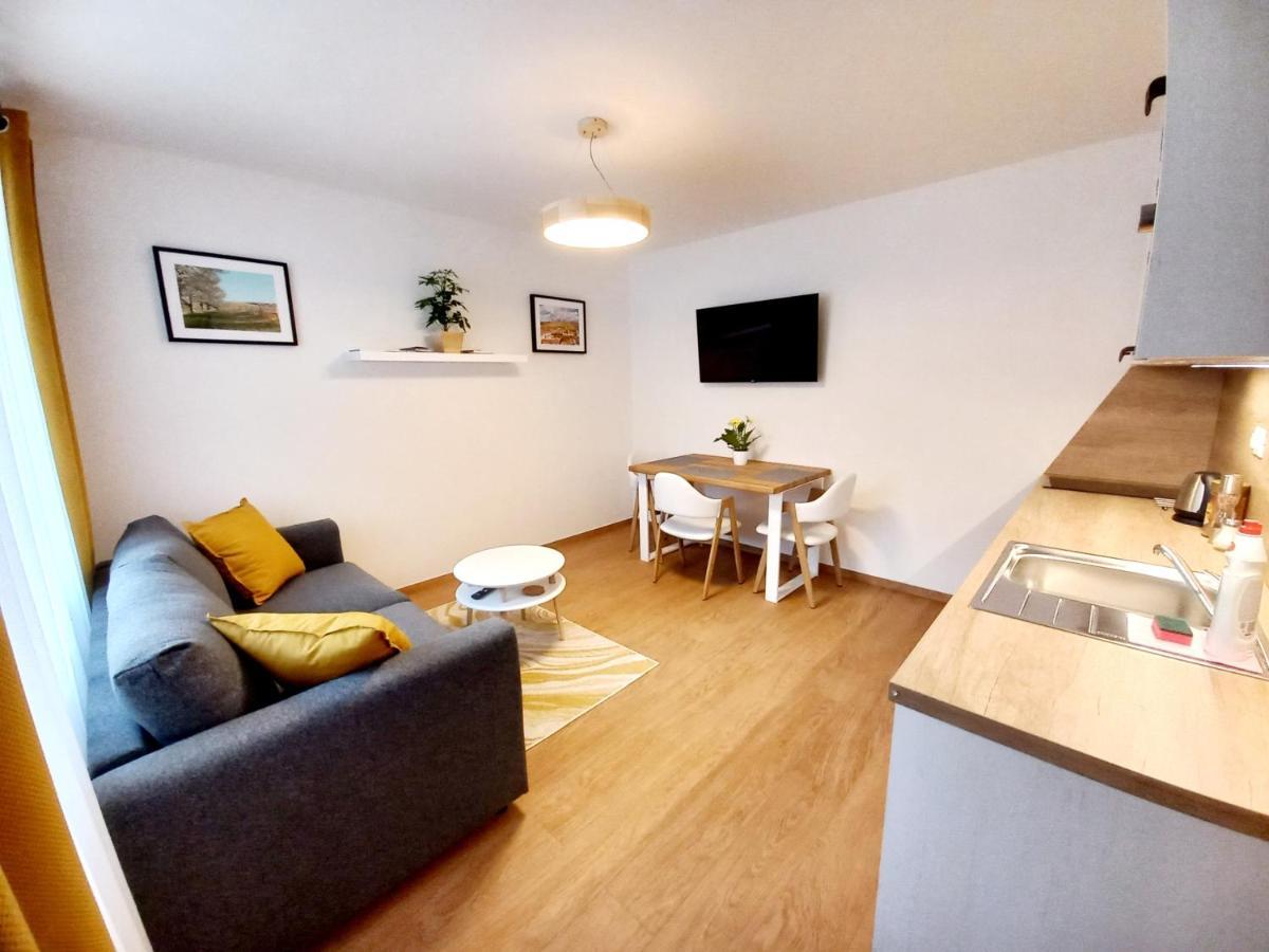 Apartmany Olsovska Bzenec Ngoại thất bức ảnh